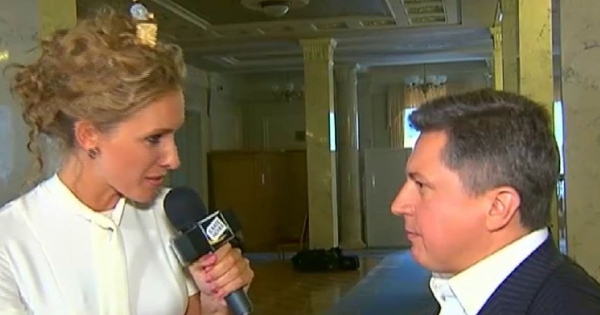 Азаров припустив, що з "азірівки" можна сміятися