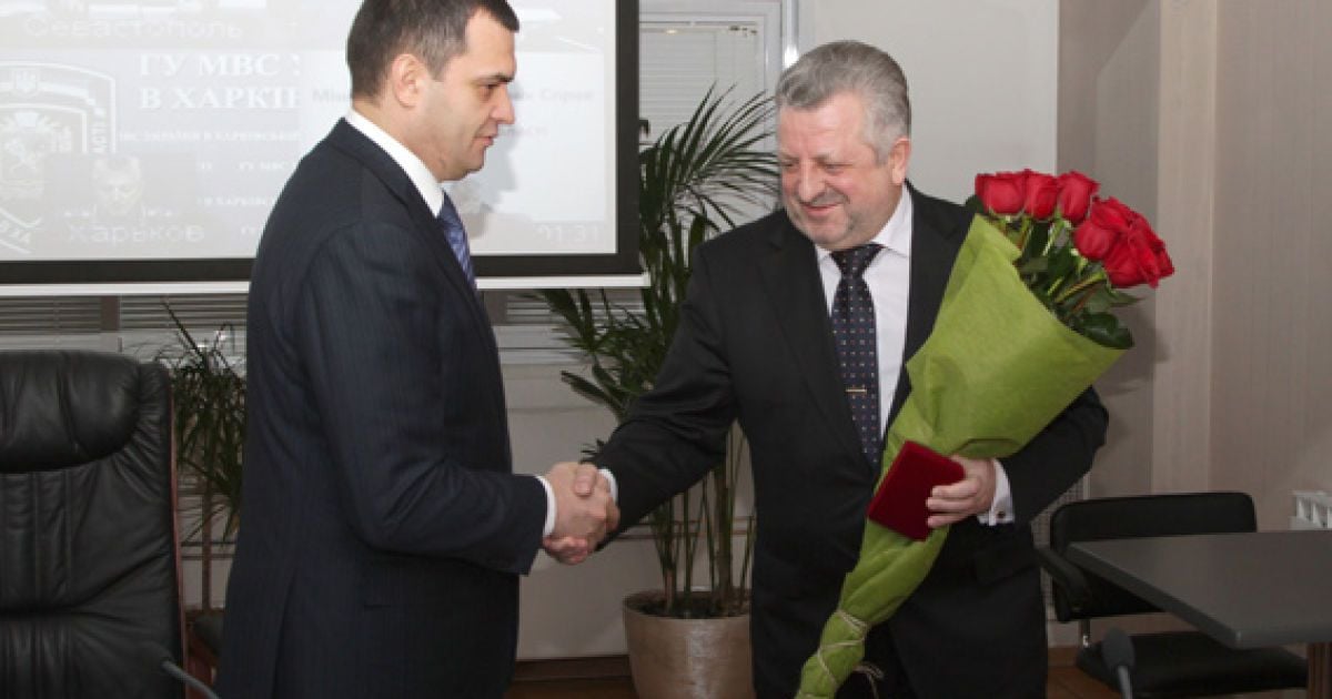 Фаринник вийшов на пенсію