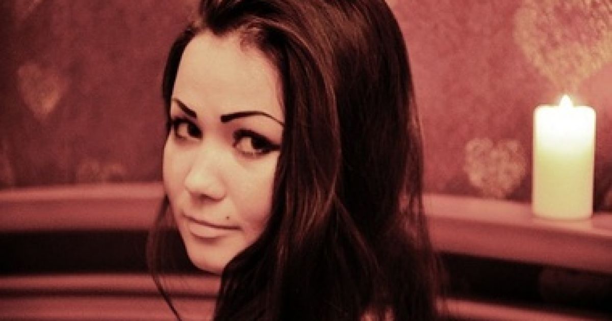 Чоловік з Росії видавав себе за дівчину Каріну Панькову.