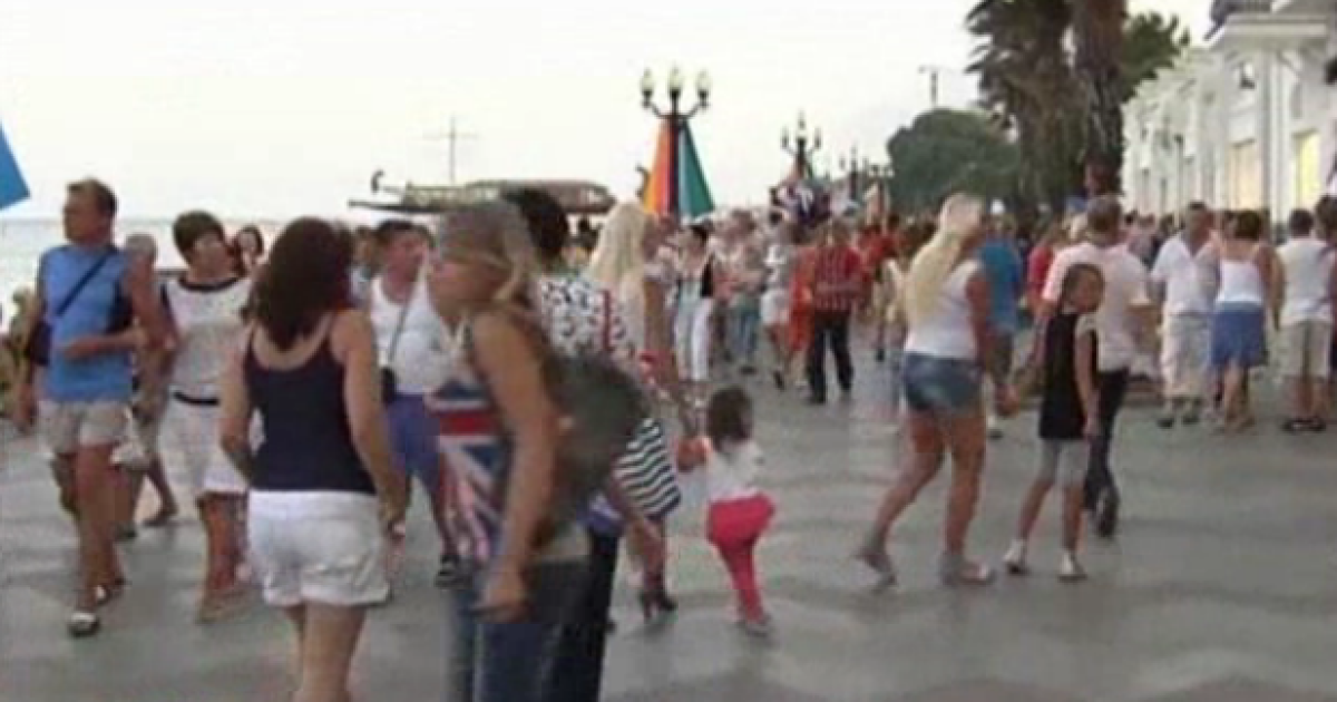 У Криму людей розводять на усьому