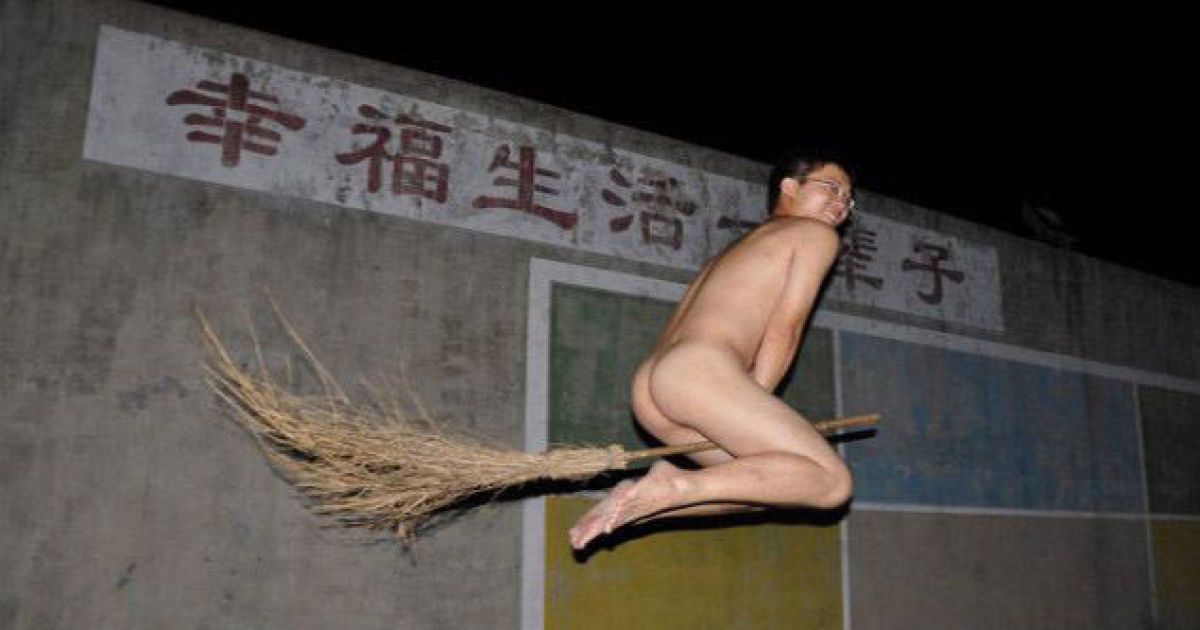 Китайські випускники влаштували оригінальну фотосесію