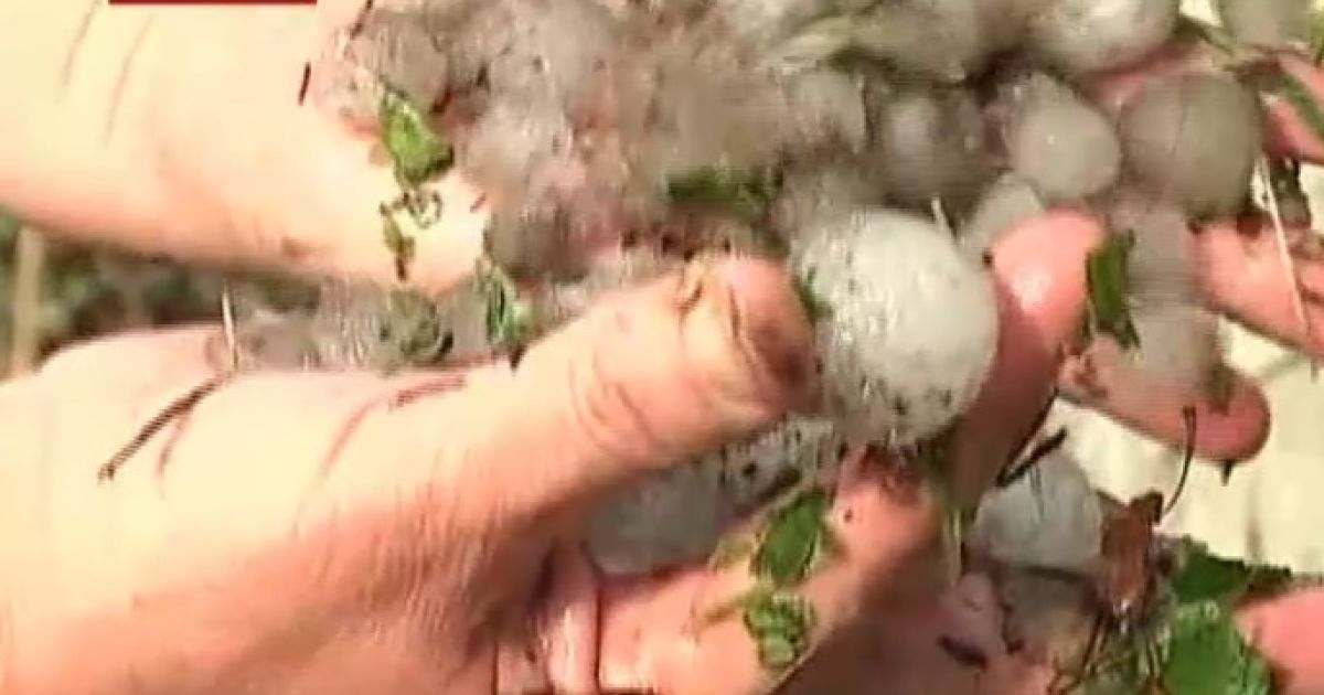 Кривий Ріг засипало гігантським градом