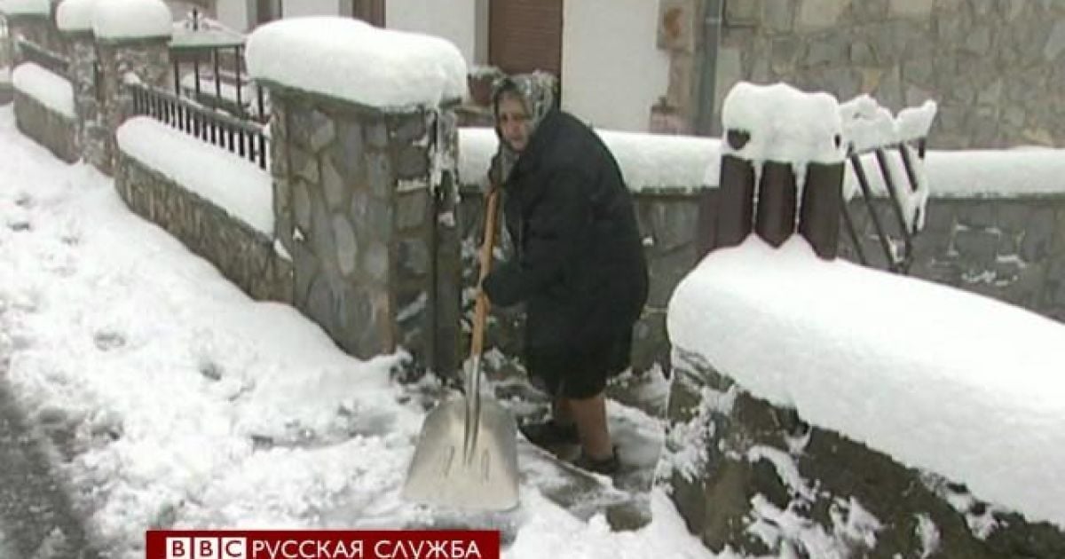 Испанию засыпало снегом посреди весны