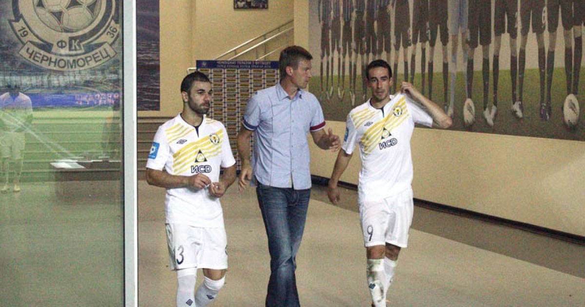 Максимов готовий написати заяву