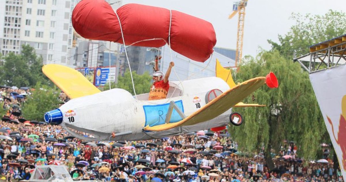 Red Bull Flugtag у Києві / © Униан