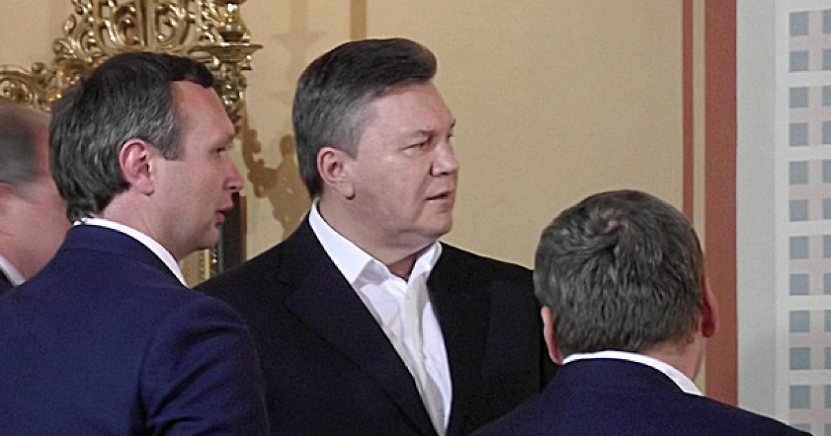 Интерпол пока не разыскивает Януковича
