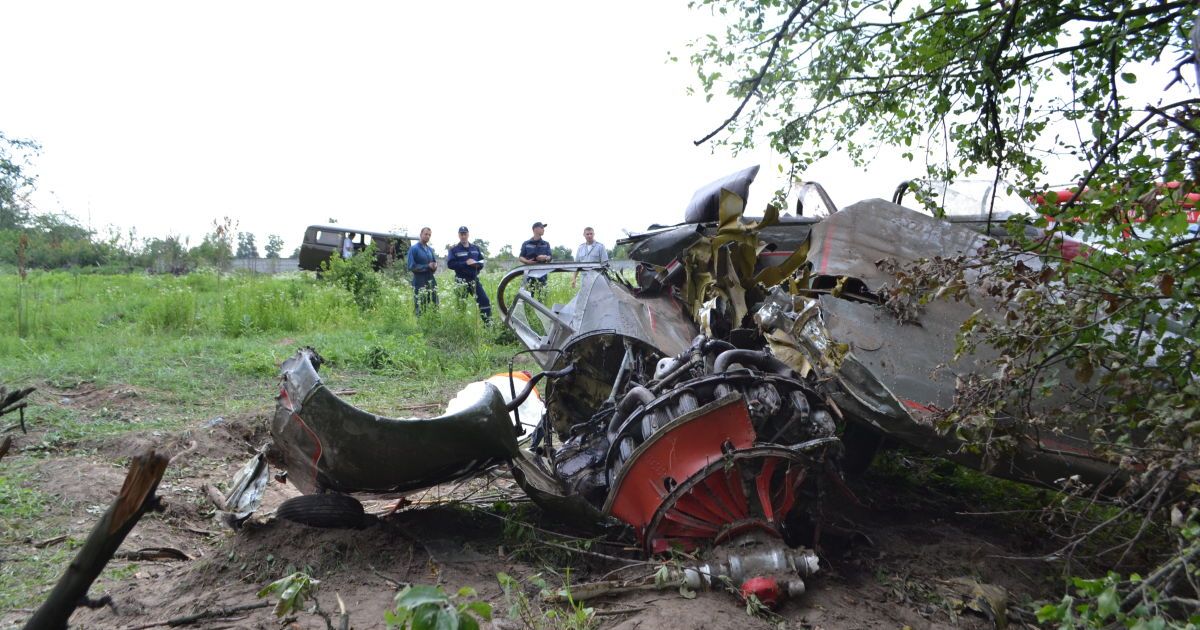 Біля аеродрому Чайка розбився літак