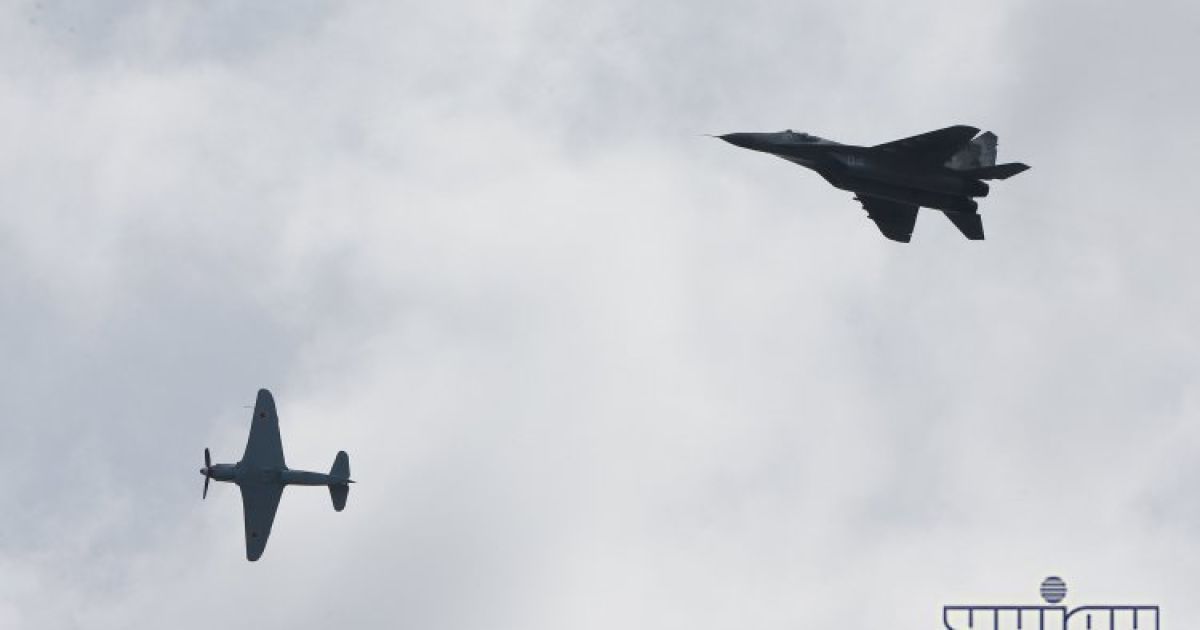 Колекцію британського принца продемонстрували у "Жулянах" / © УНІАН