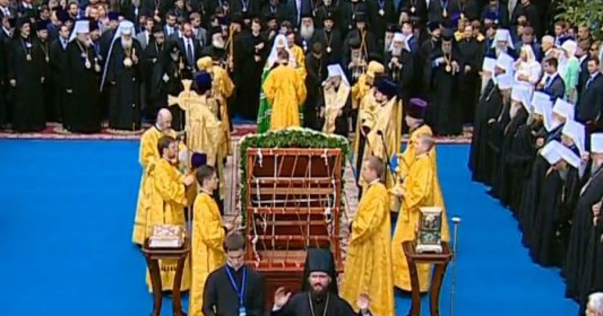 Молебень на Володимирівській гірці / © Інтер