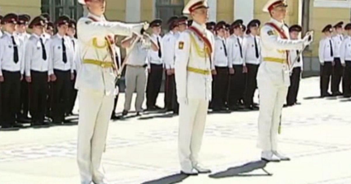 З осередку військової еліти училище перетворилося на пансіонат для мажорів.