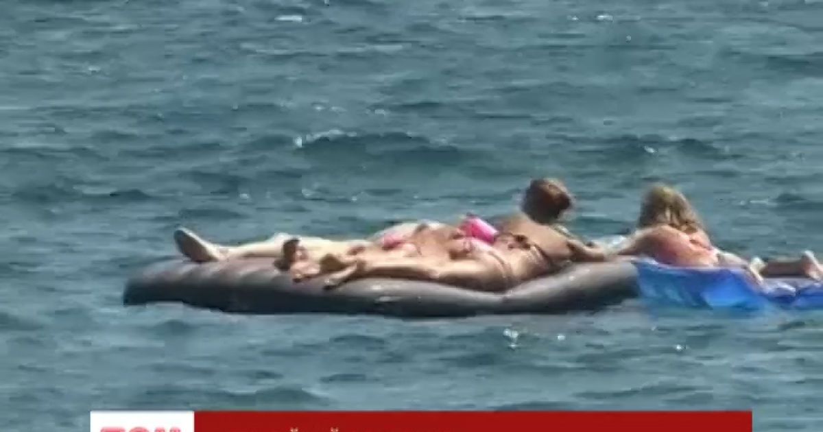 У Криму врятували двох дівчат