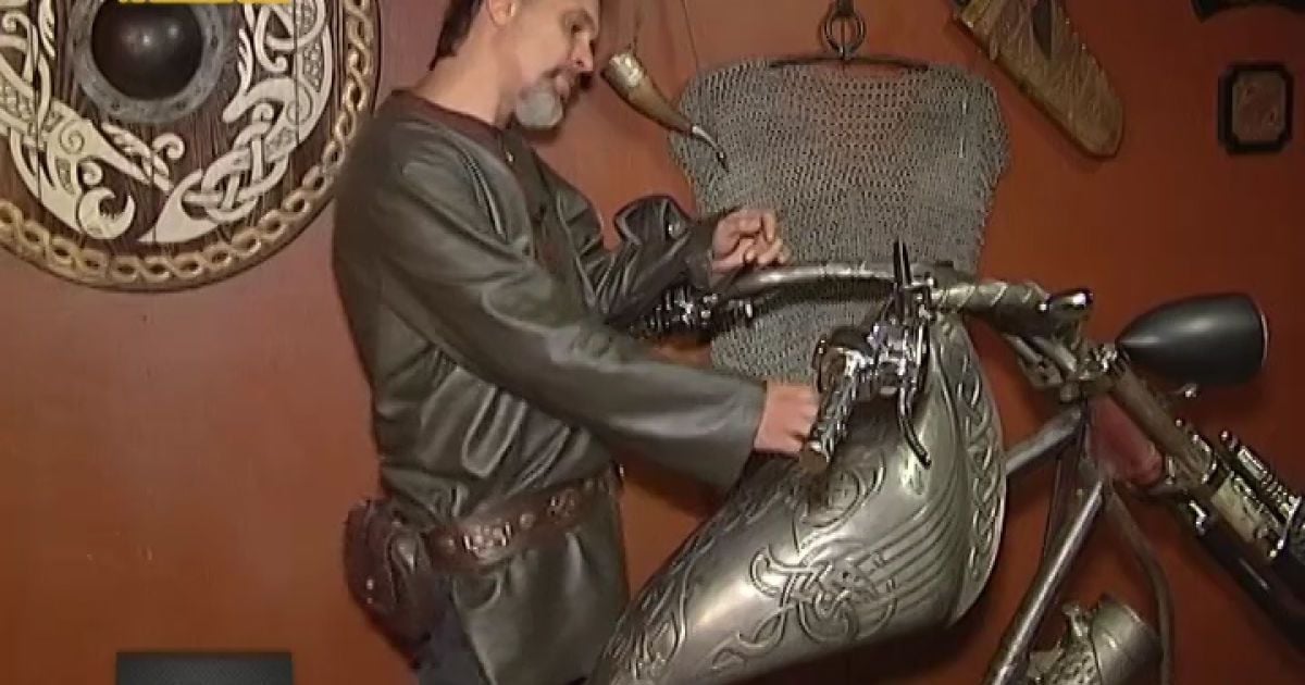 Макаров каже, що в минулому житті був моряком