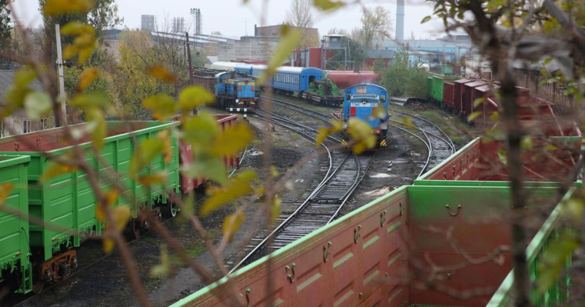 Пожежу на Крюківському заводі гасили 12 годин