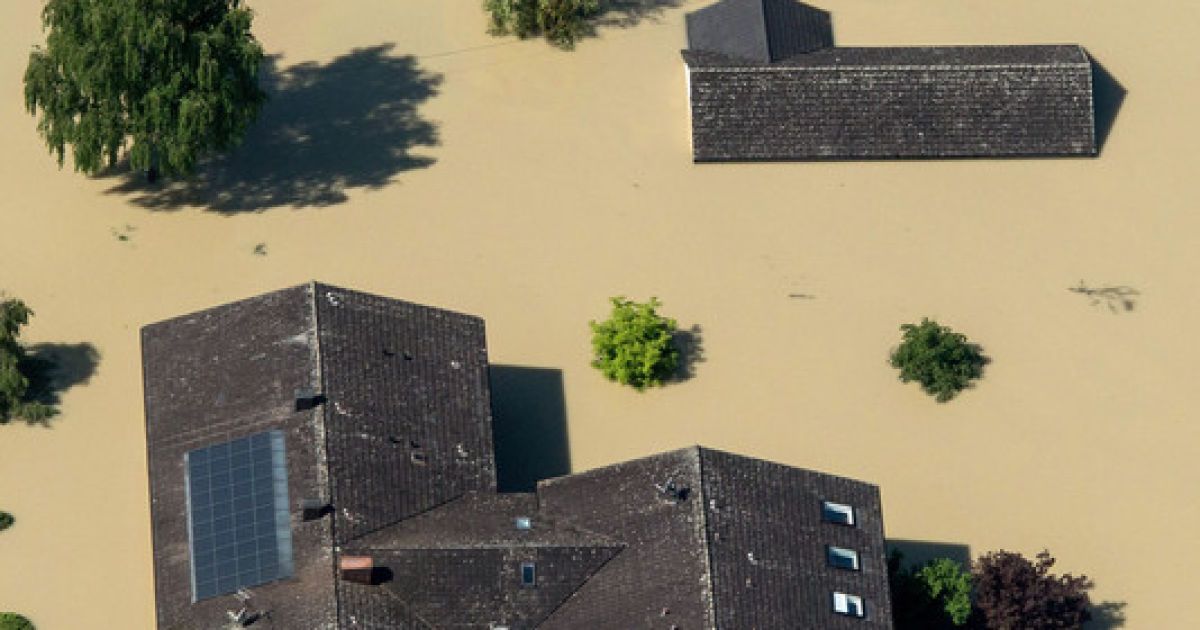 Центральна Європа тоне у воді / © Фото EPA/UPG