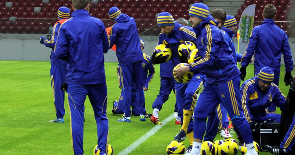 Збірна України потренувалася на "Народовому" / © dynamo.kiev.ua