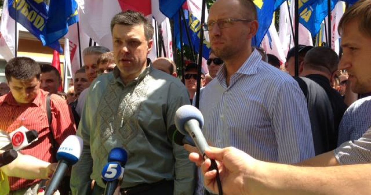Опозиція в Хмельницькому пішла маршем без Кличка