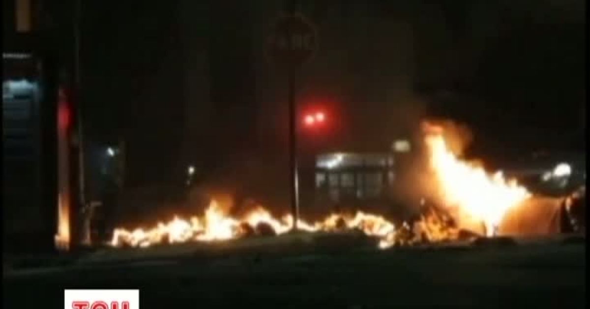 Бразильці агресивно сприйняли "копійчане" підвищення ціни проїзду в транспорті