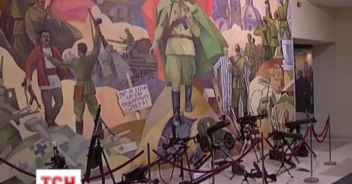 У музеї запевняють - роблять що можуть для порятунку колекції