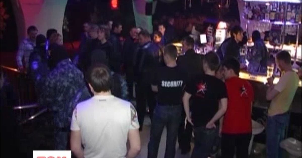 Жертв бандити шукали в нічних клубах