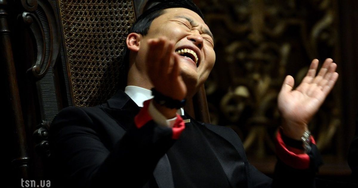 Psy любить повеселитися з алкоголем