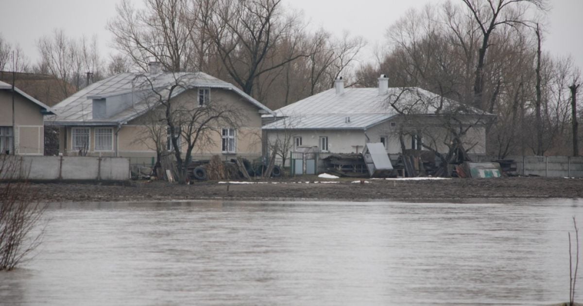 Також підтопить присадибні ділянки
