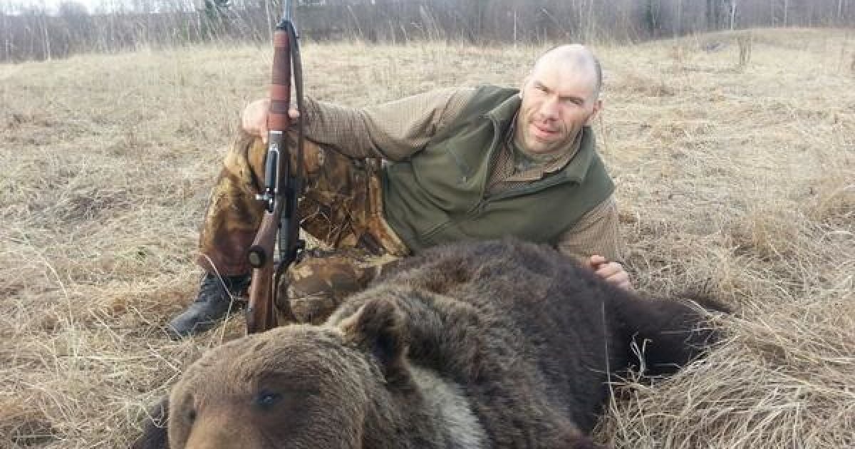 Валуєв вбив ведмедя