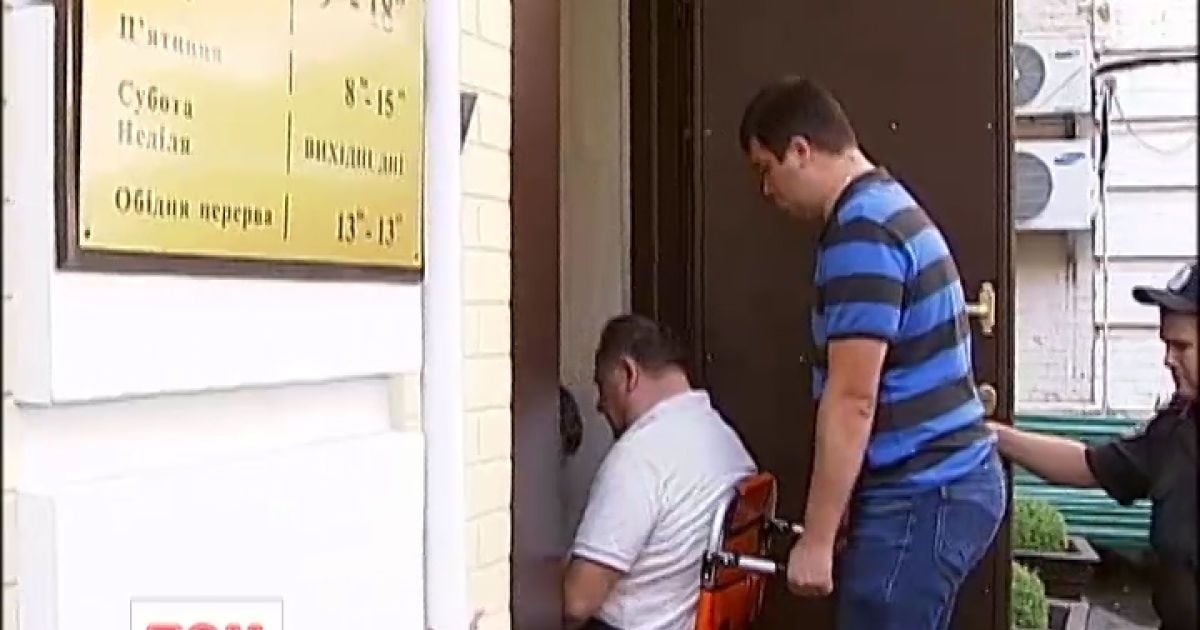 Брат Мельника влаштував автоперегони Ірпенем, тікаючи від журналістів