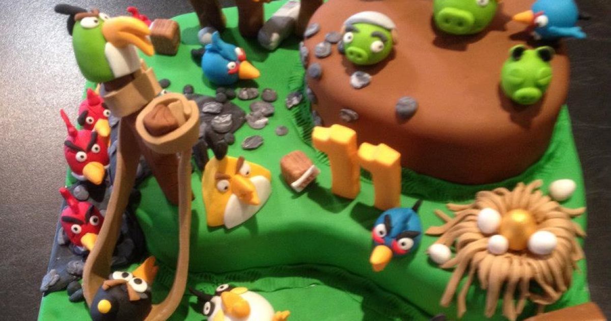 Angry Birds стали тортами і тістечками / © www.facebook.com/angrybirds