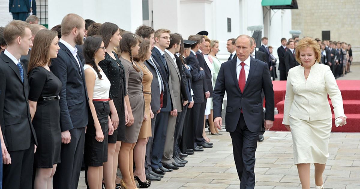 Володимир Путін разом з дружиною під час інавгурації у травні 2012 року / © РИА Новости