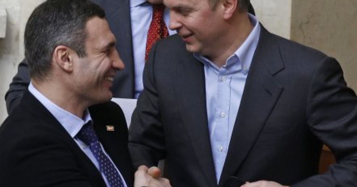 Рада проголосувала за проведення виборів у Києві / © УНІАН