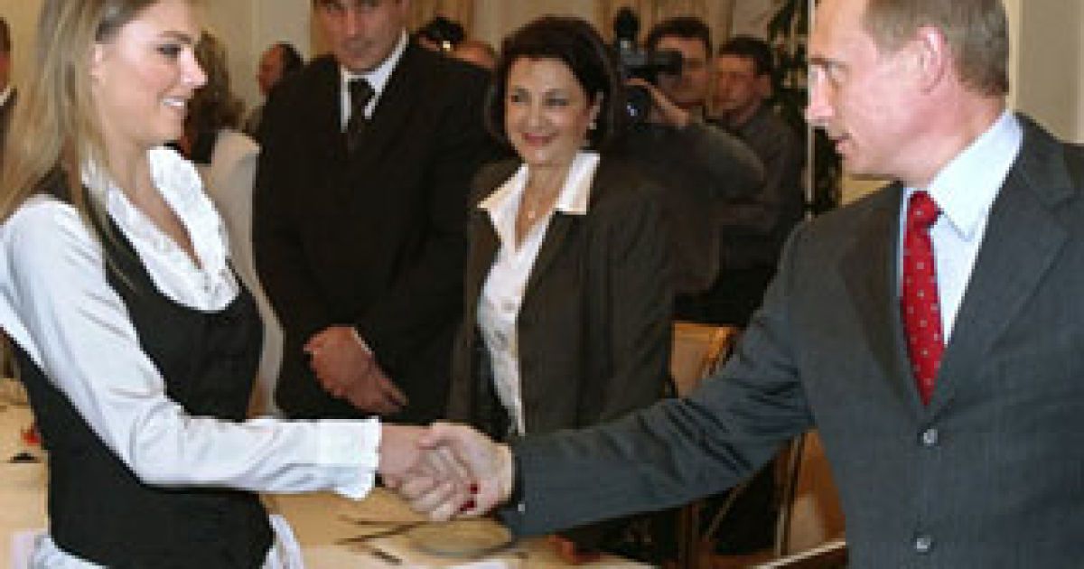 ЗМІ не виключають романа Путіна і Кабаєвої