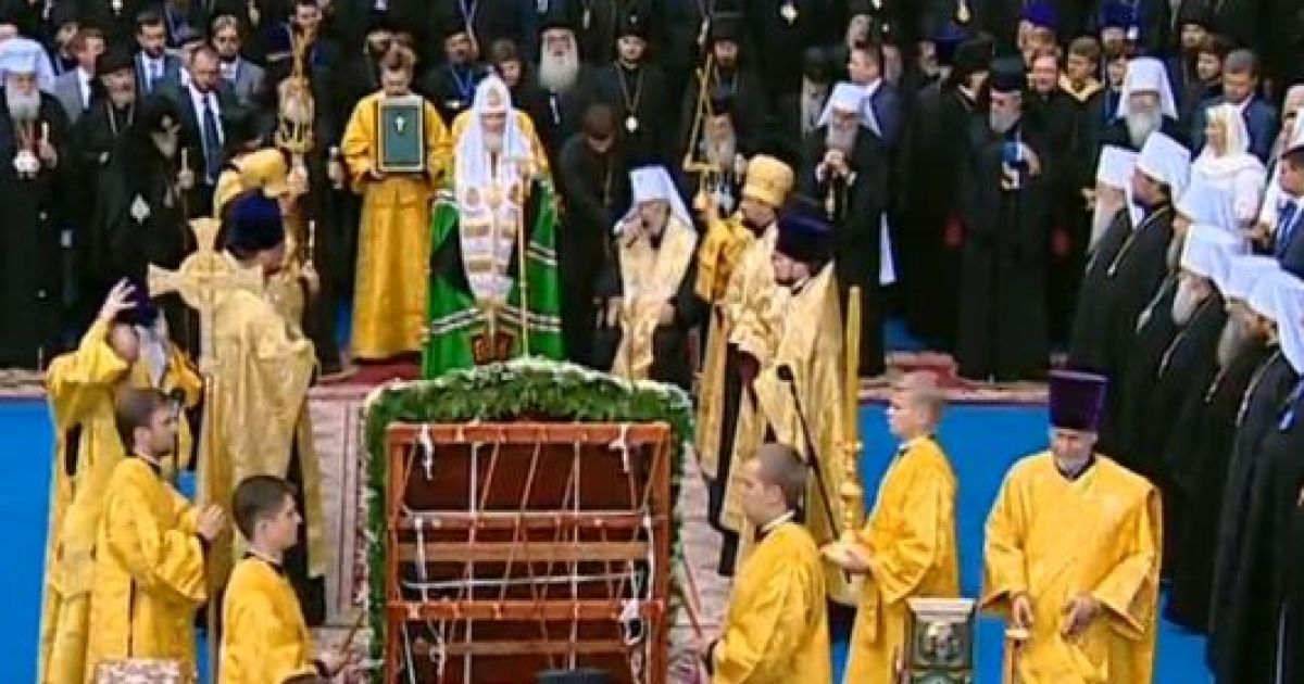Молебень на Володимирівській гірці / © Інтер