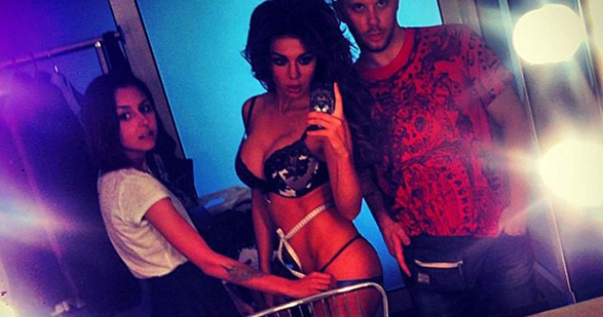 Сєдокова показала звабливі форми