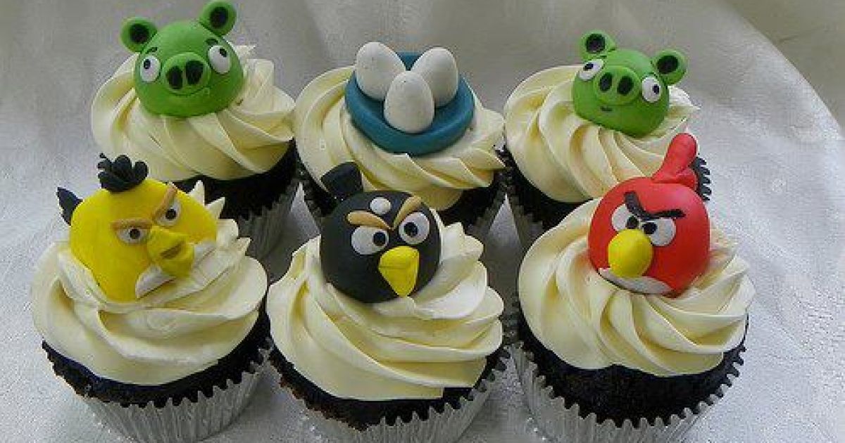 Angry Birds стали тортами і тістечками