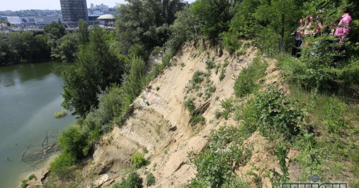 Роботи з укріплення небезпечних місць розпочнуться з 20 червня