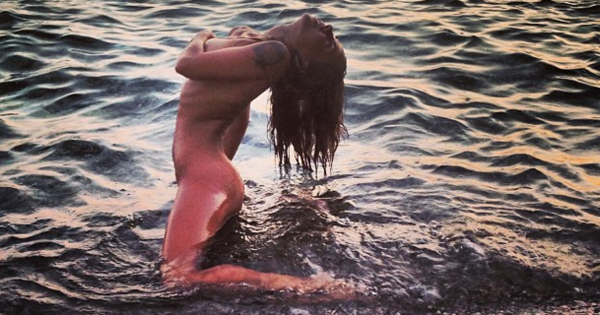 Беркова оголила свої принади на пляжі / © ps3.noizless.ru