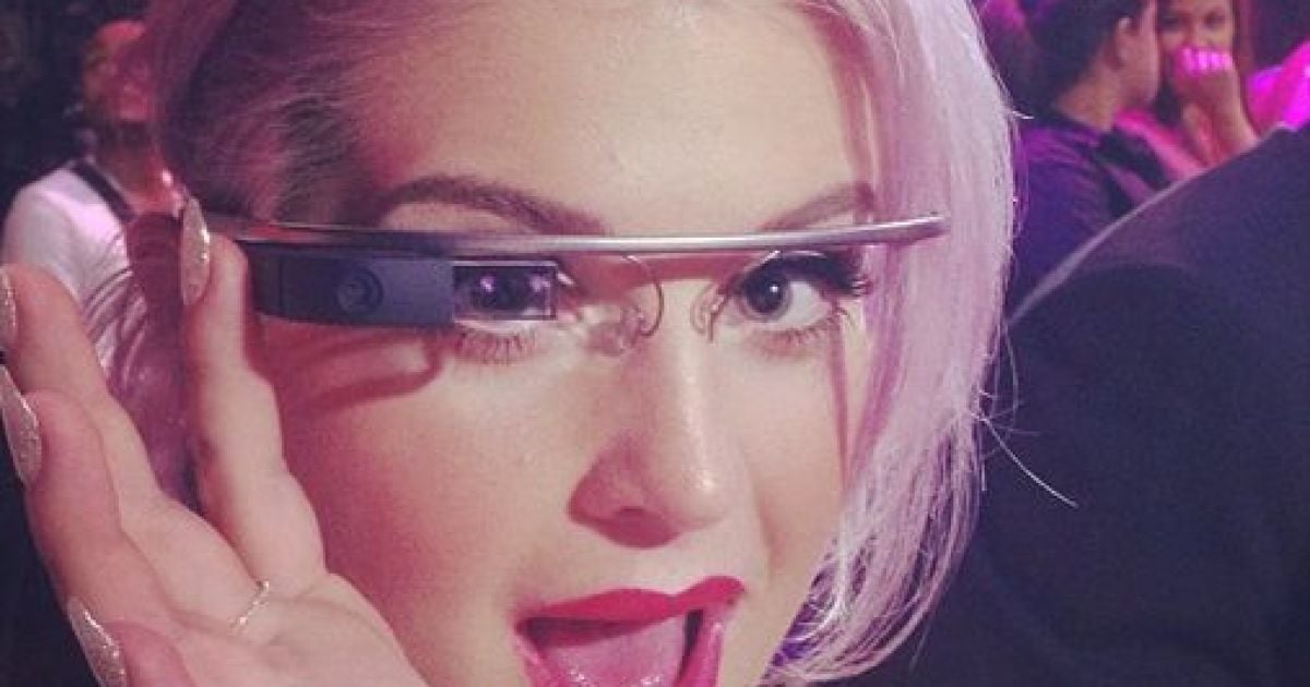 Келлі Осборн приміряла новинку