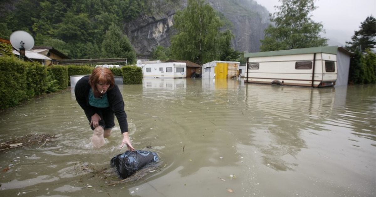 Європа потерпає від повеней / © Фото EPA/UPG