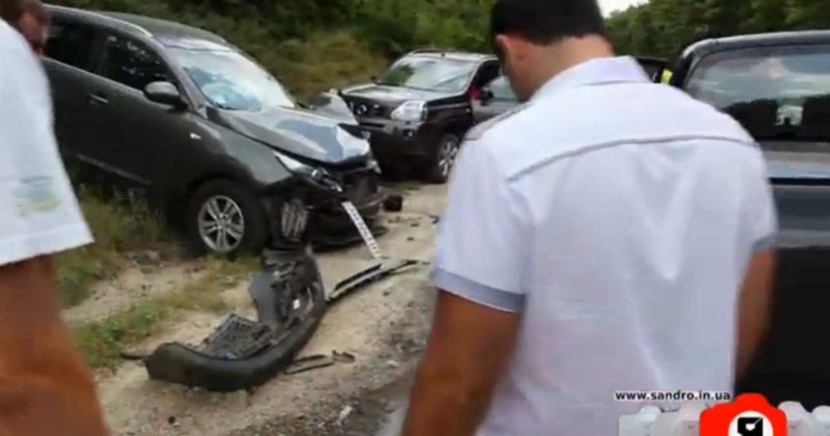 На трасі Судак-Грушівка сталася ДТП з чотирьох авто / © sandro.in.ua
