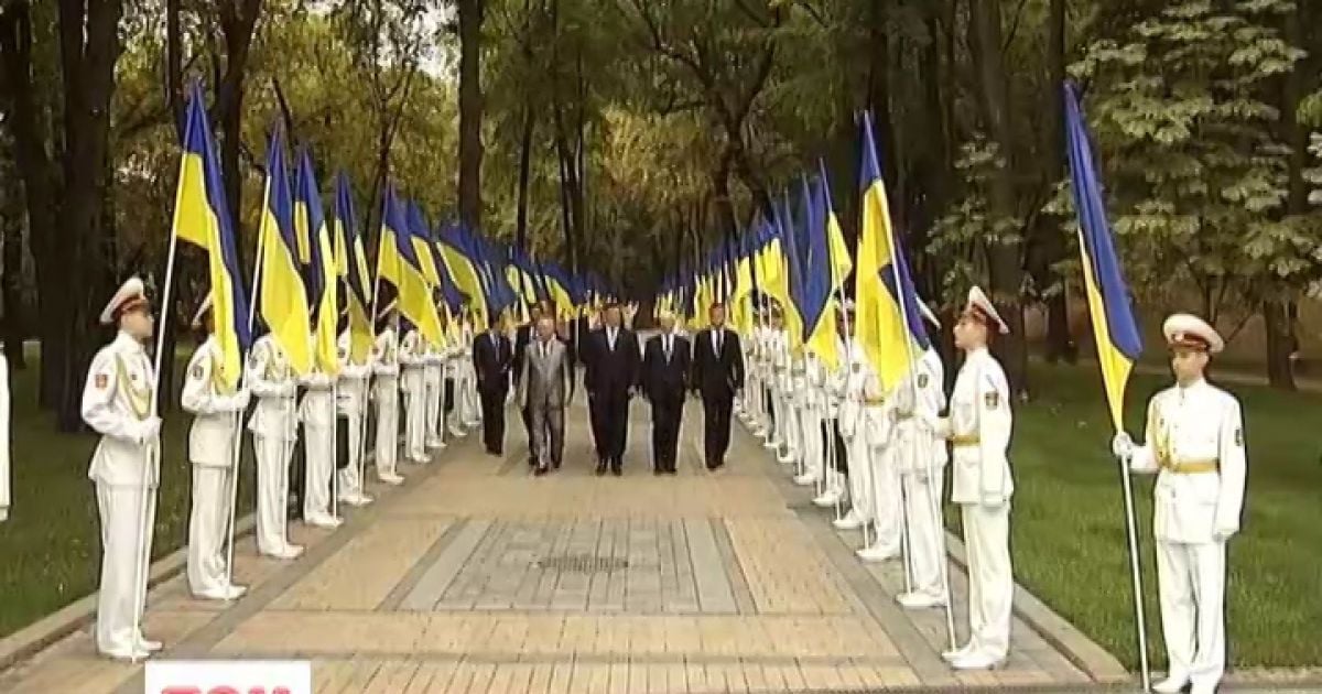 Керівництво країни відсвяткувало День Незалежності в Києві