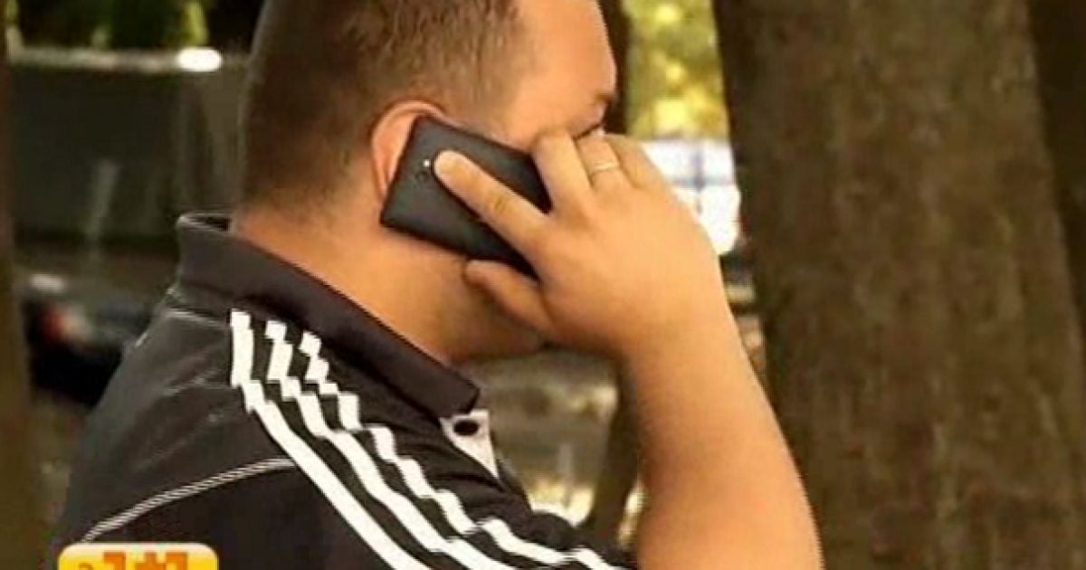 Аферисти представляються міліціонерами.
