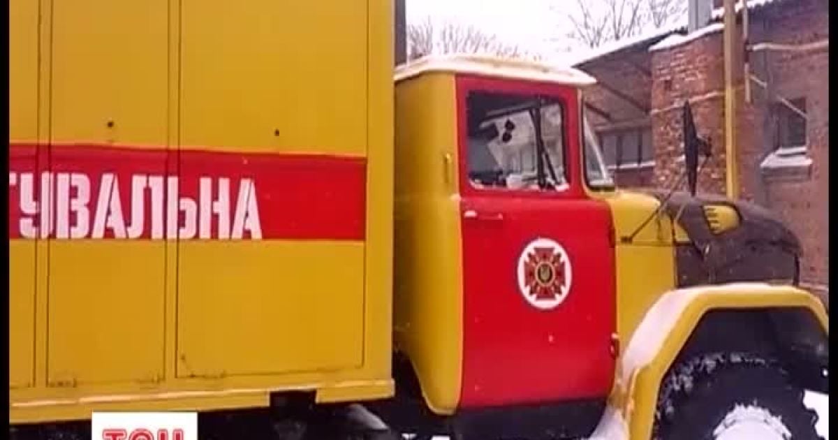 Вулицями можна проїхати лише на БТР