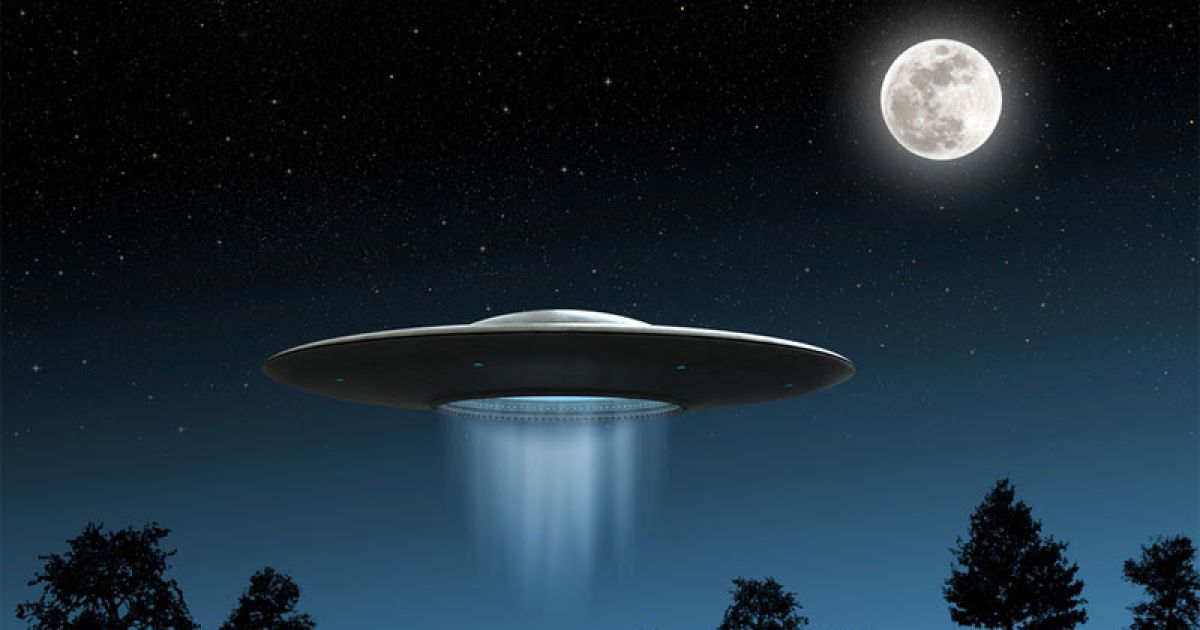 Челябінськ після падіння метеорита почали атакувати НЛО і дивні явища