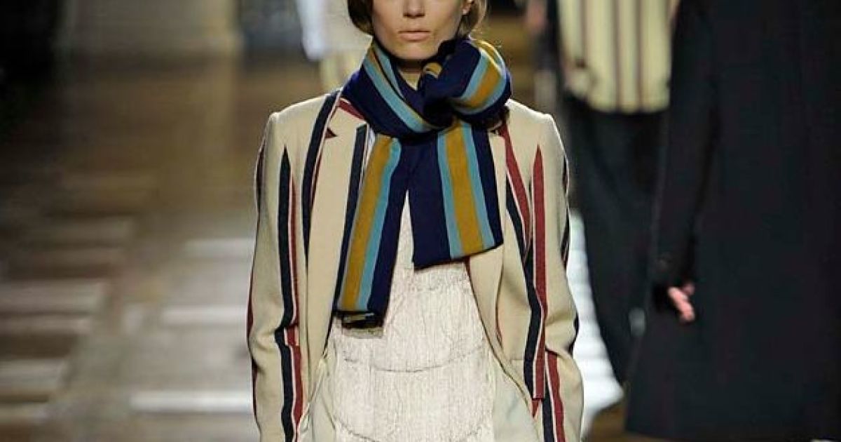 Dries Van Noten запропонували колекцію в стилі "з-під п'ятниці субота"