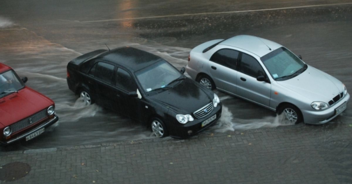 Злива у Луцьку / © pikabu.ru