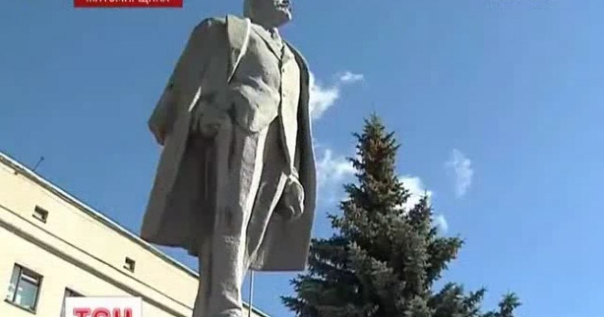 За демонтаж Леніна проголосували більшість депутатів міськради