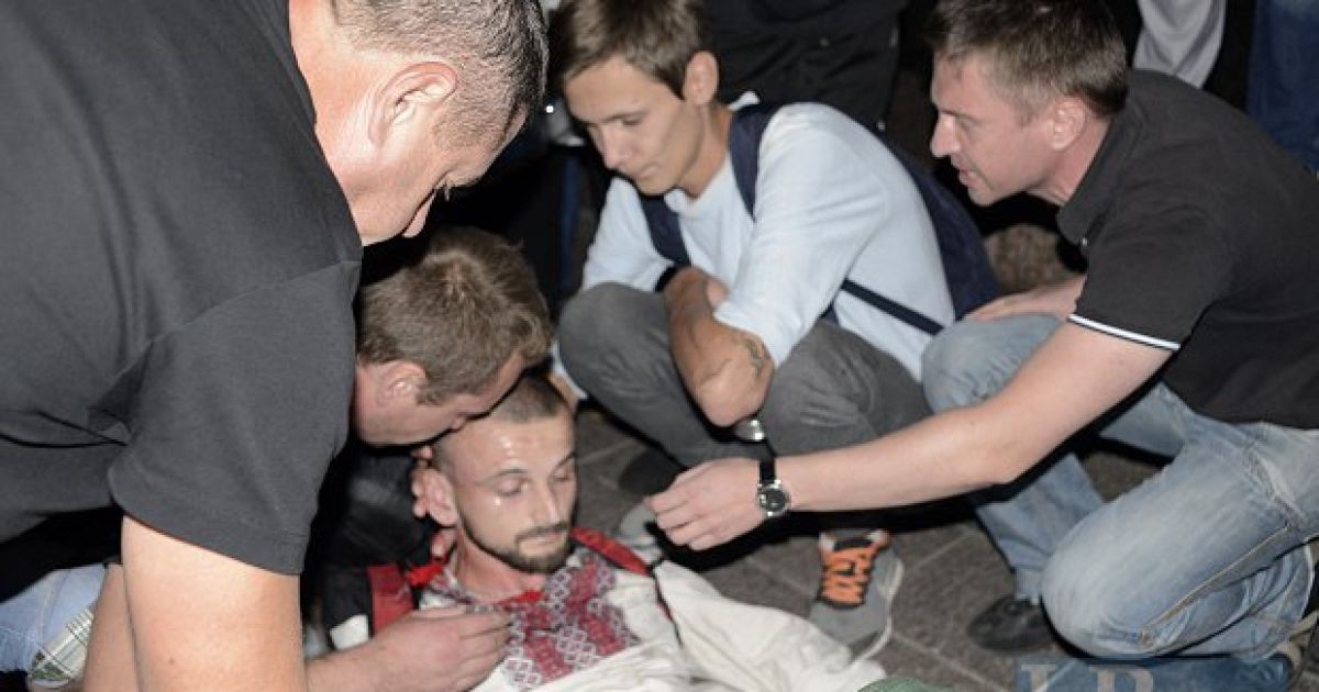 Бійці спецпідрозділу "впоралися" з мітингувальниками