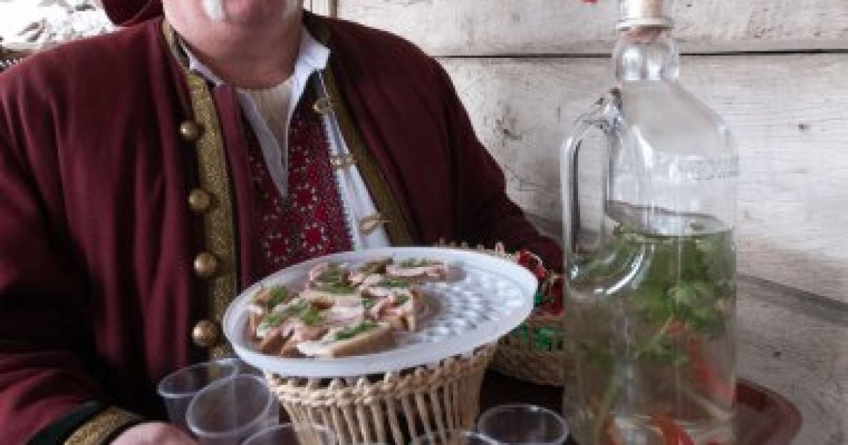 Ціни на спирт підвищують на 12%.