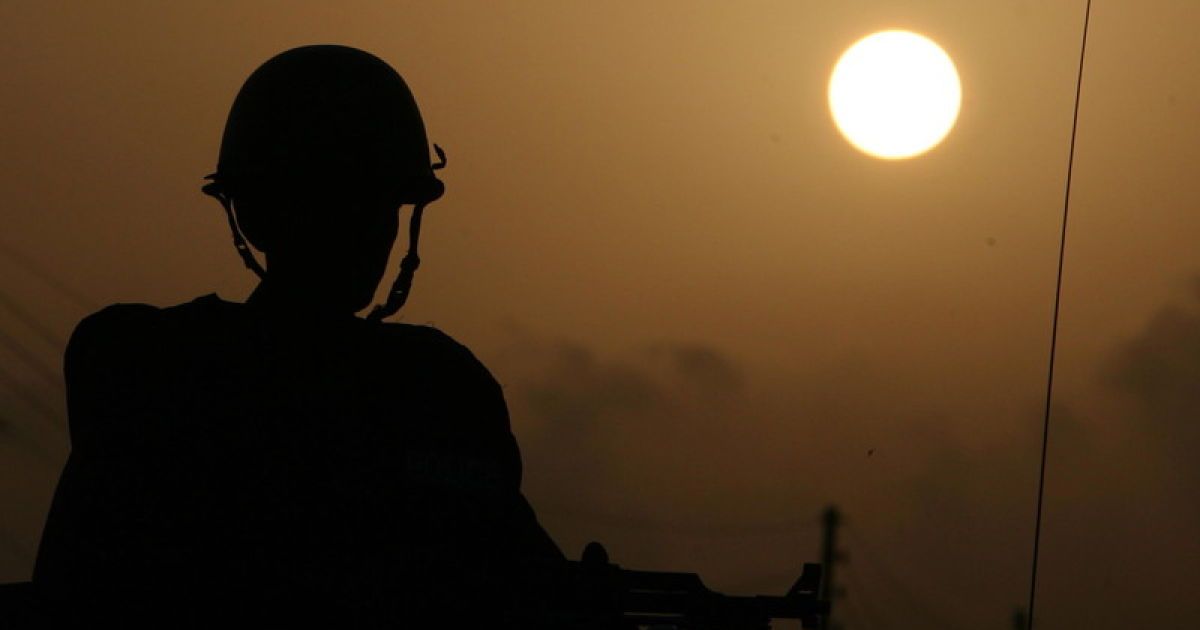 Терористи оточили наметове містечко і розстріляли людей