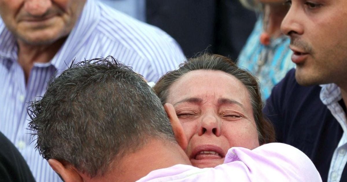 В Італії родичі та друзі загиблих оплакують своїх близьких / © http://twitter.com/mrskutcher